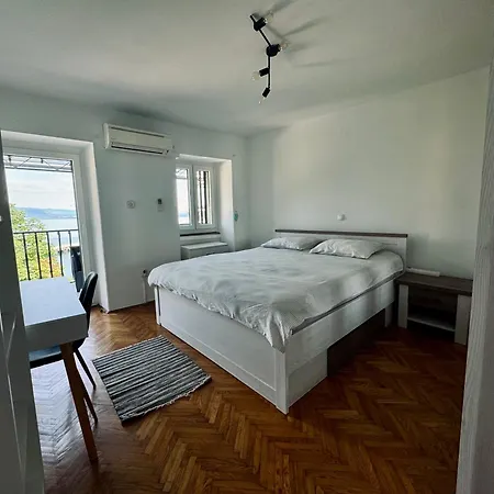 Apartment Near The Beach Opatija Exteriér fotografie